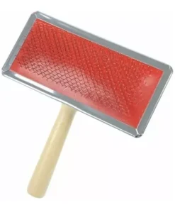 Cepillo aseo de metal